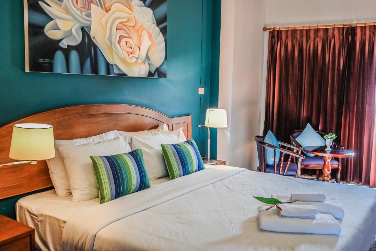 Sugar And Spice Inn Bãi biển Kata Ngoại thất bức ảnh